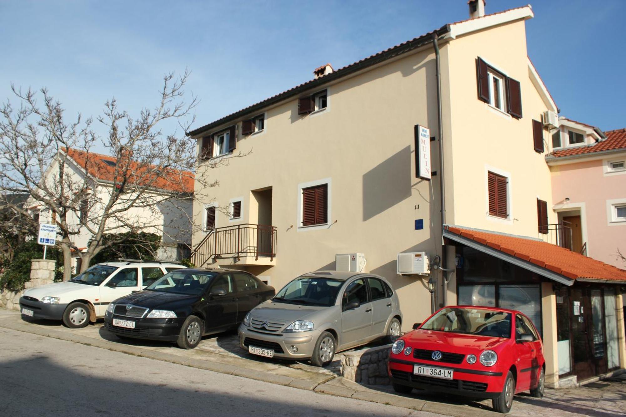 Apartments Vitkovic เซรส ภายนอก รูปภาพ