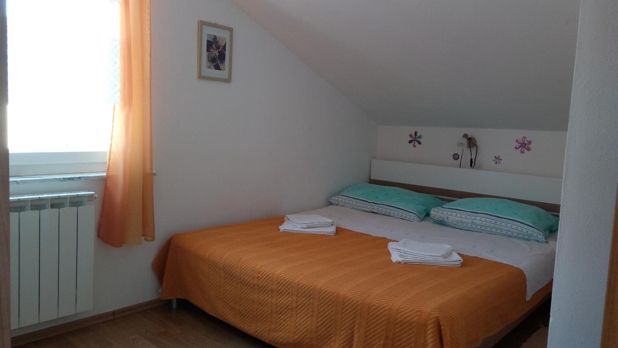 Apartments Vitkovic เซรส ภายนอก รูปภาพ